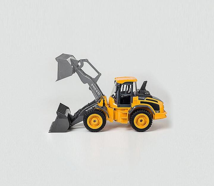 Produktbild Carson 1:16 Radlader Volvo 2.4G 100% RTR (RTR Ready-to-Run)
