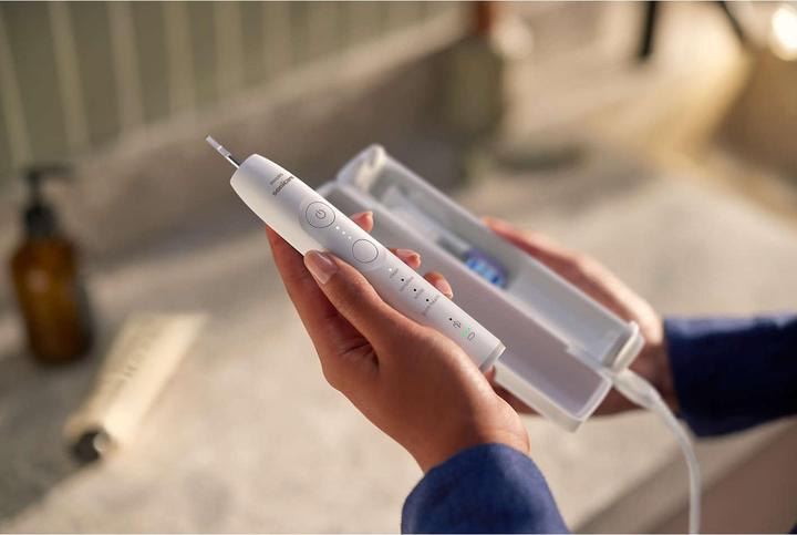 Actual product image Philips Sonicare Series 7100 (Sonic toothbrush)