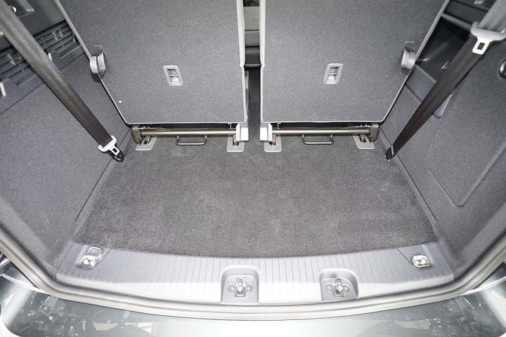 Produktbild ProPlus Kofferraumwanne für VW Caddy Maxi ab 2020 bis heute (5 und 7-Sitzer) hinter der 2. Sitzreihe