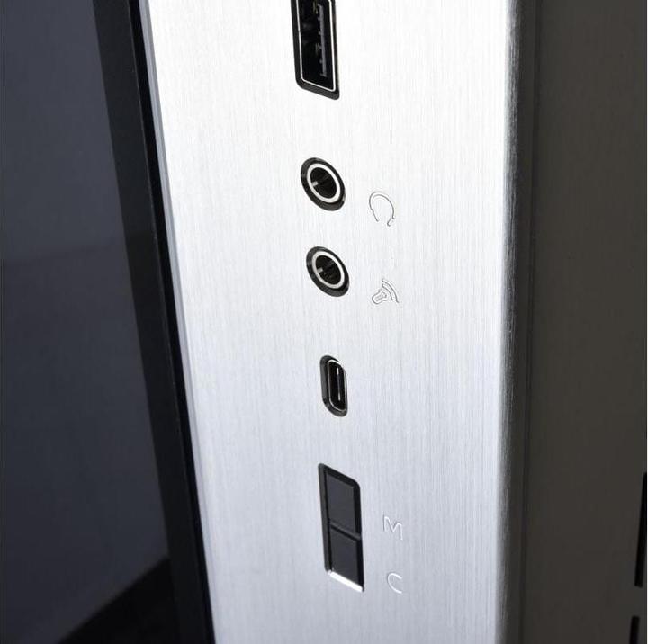 Actual product image Lian-Li O11Dynamic XL ROG Certified (ATX, mATX, Mini-ITX, E-ATX)