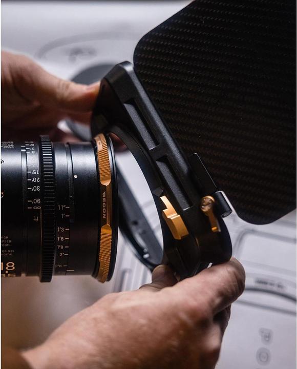 Produktbild PolarPro Recon Directors Kit VND Matte Box – McKinnon Edition (82 mm, ND- / Graufilter)
