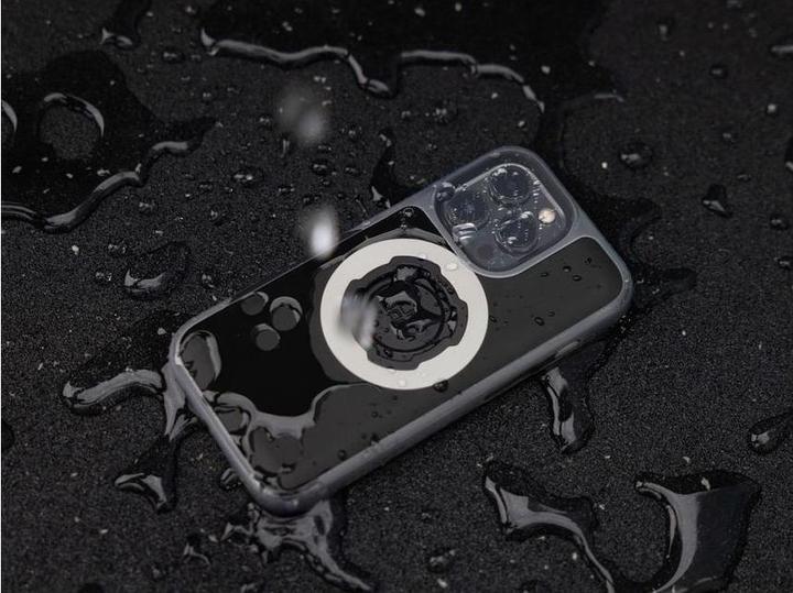 Actual product image Quad Lock MAG Poncho (Apple iPhone 13 Pro Max)