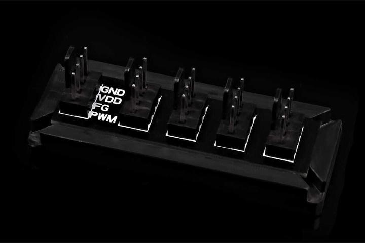 Produktbild Phobya 4Pin PWM auf 4x 4Pin Splitter (4 Lüfter)
