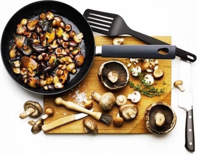 Immagine prodotto Fiskars Friggitrice a parete 1052224, 28 cm (28 cm, Padella per friggere, Alluminio)