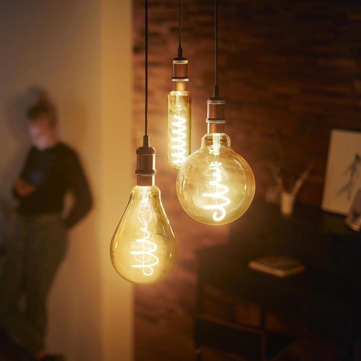Produktbild Philips Amber (E27, 5.50 W, 470 lm, 1 x, E)