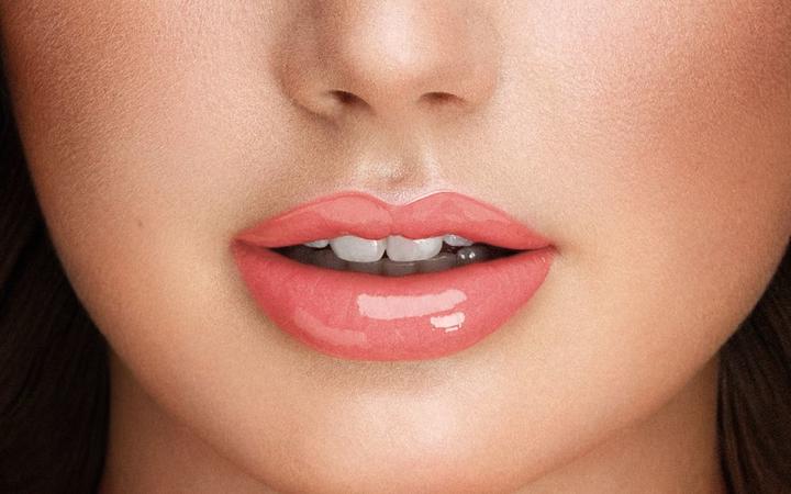 Actual product image Pupa Milano Miss Pupa Gloss frosted apricot (202 Frosted apricot)