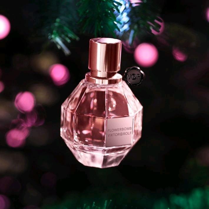 Produktbild Viktor & Rolf Flowerbomb Giftset 110 ml (Parfum set)