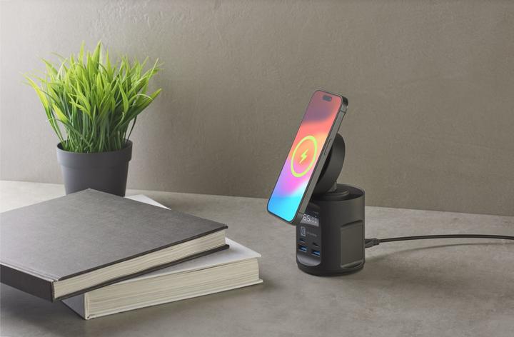 Actual product image Cellularline Mag Hub (65 W)