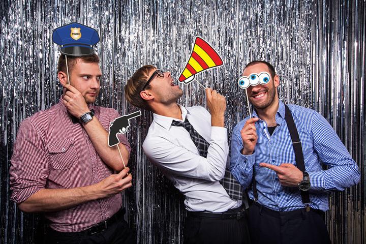 Produktbild Partydeco Fotorequisiten-Set Polizei Party 4-tlg