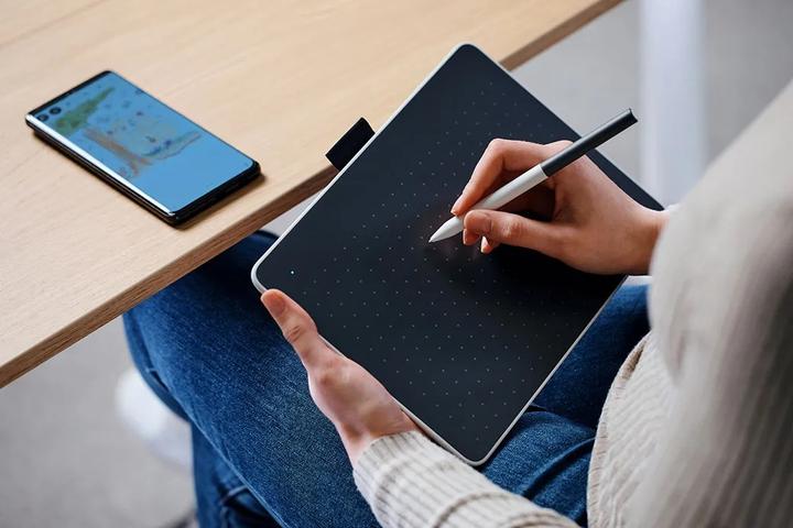 Actual product image Wacom One M