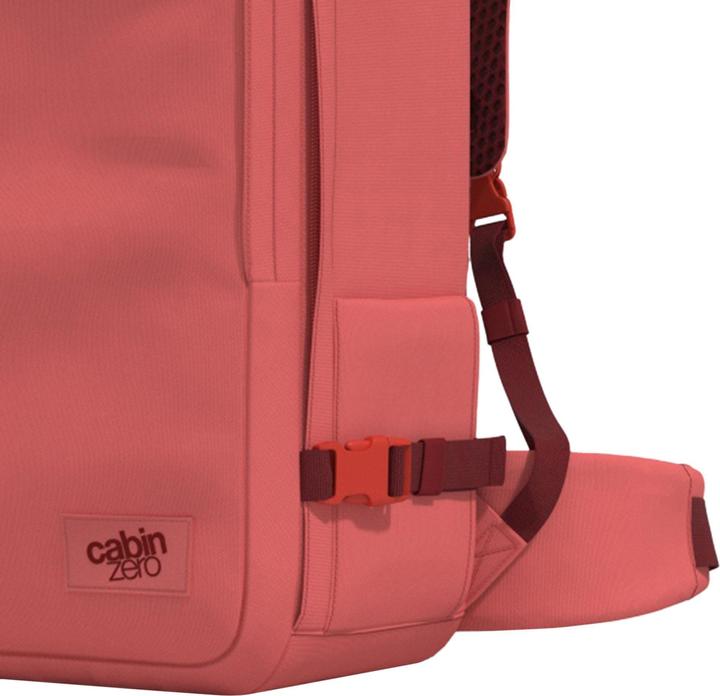 Actual product image Cabin zero Travel Cabin Bag Classic Pro 42L Rucksack 54 cm Laptopfach (34 l)