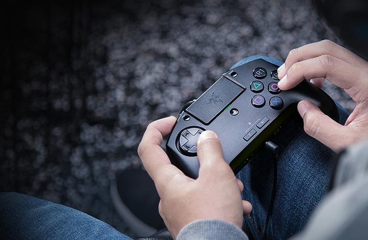 Immagine prodotto Razer Bastone Arcade Raion (PS4)