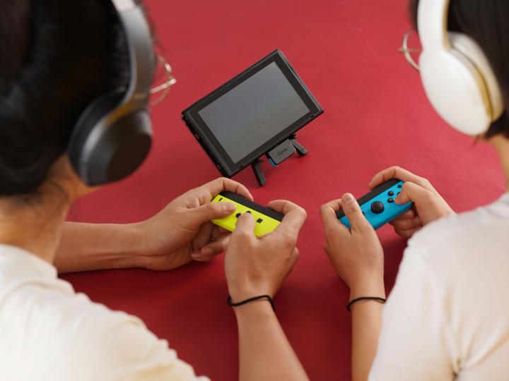 Actual product image Genki Audio Bluetooth Adapter (Transmitter & Receiver)