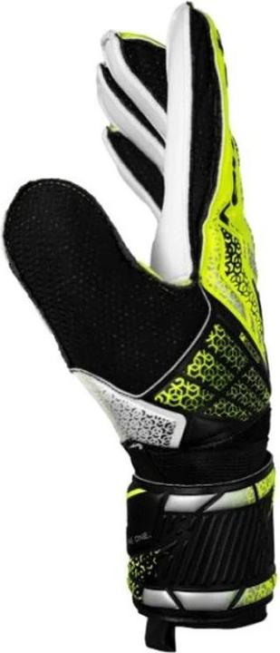 Actual product image Reusch Football Attrakt Solid (6.5)