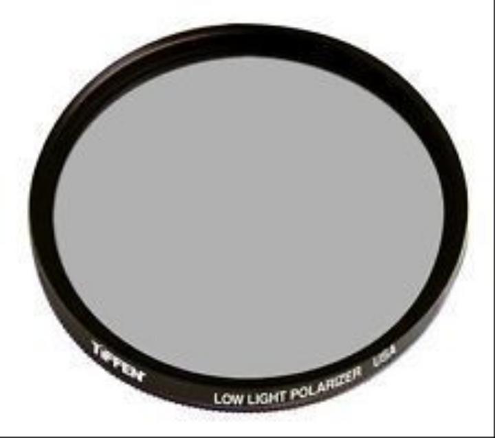 Tiffen 138mm Polariseur Basse Lumière (Filtre polarisant)