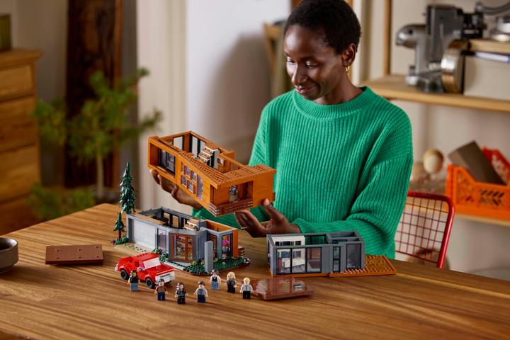 Produktbild LEGO Das Haus der Cullens aus Twilight (21354, LEGO Ideas, LEGO Seltene Sets)