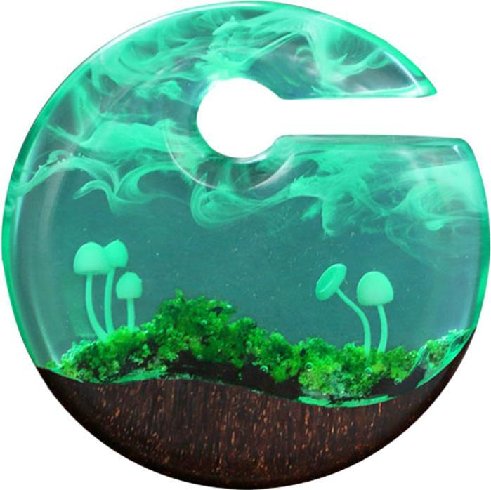 Actual product image Star Piercing Ohrgewicht Mystischer Pilz Epoxy grün aus Tamarind Holz (without brass, Organic)