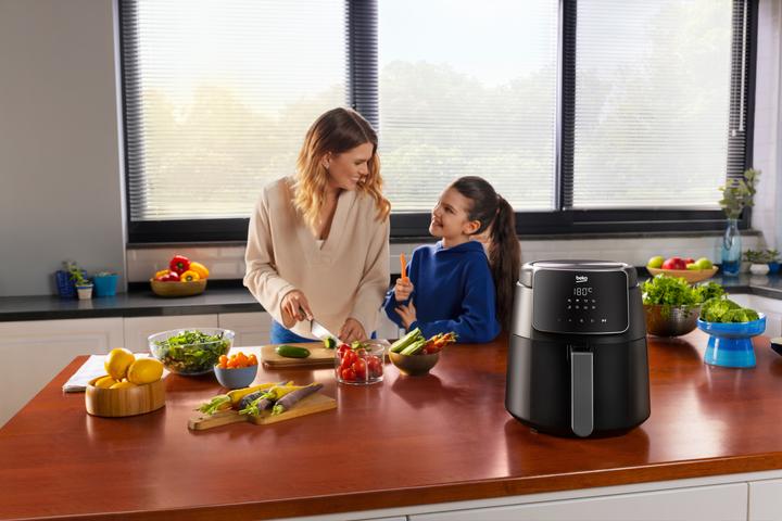 Actual product image Beko Hot air fryer FRL 2244 B