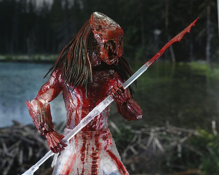 Immagine prodotto Neca Prey action figure Ultimate Feral Bear Blood Predator 18 cm