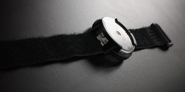 Actual product image Suunto M9 Compass with bracelet