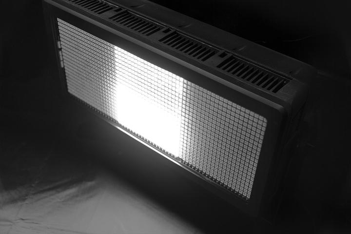 Produktbild BeamZ Stroboskop BS1500W