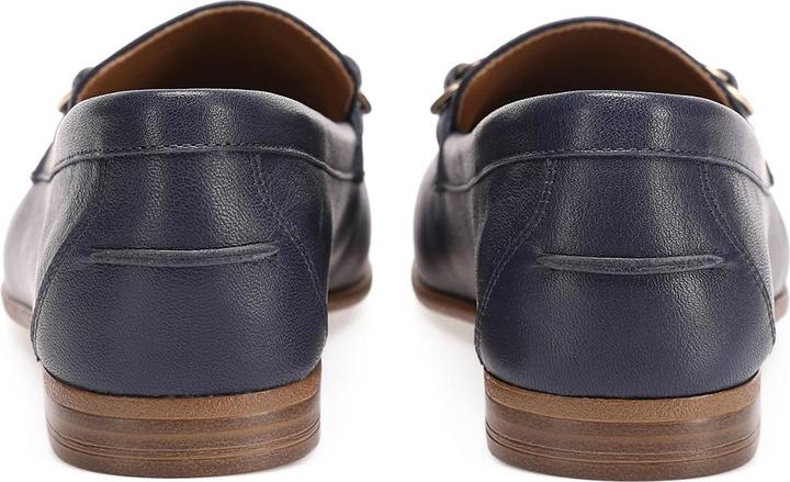 Actual product image Inuovo With this stylish and classic slip-on shoe from you will always be in style on important occasions. (36)