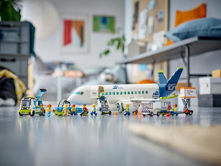 Actual product image LEGO 60367 Passenger aircraft (60367, LEGO City)