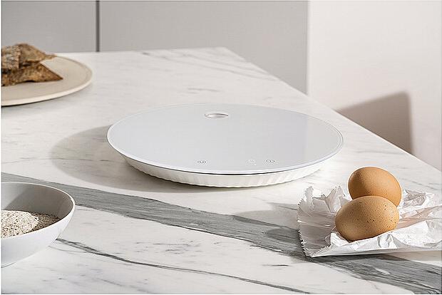 Actual product image Alessi Kitchen scales PLISSÉ PLISSÉ white