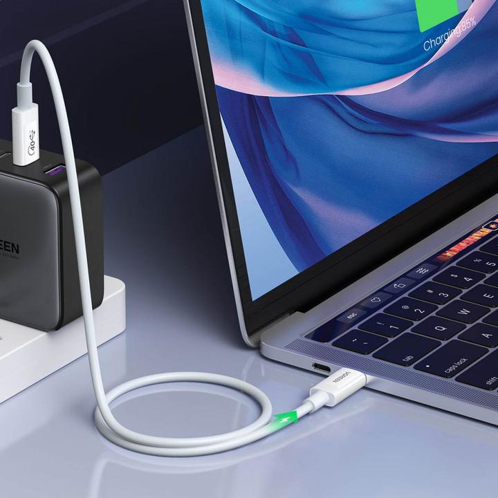 Produktbild Ugreen USB-C to USB-C USB4 Cable, 40Gbps, 0.8m (White)
