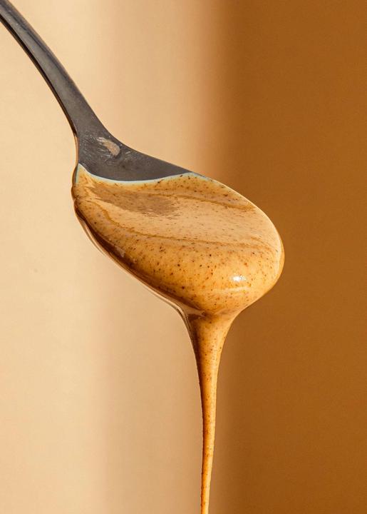 Produktbild KoRo Mandelmus aus ungeschälten und gerösteten Mandelkernen (5000 g)