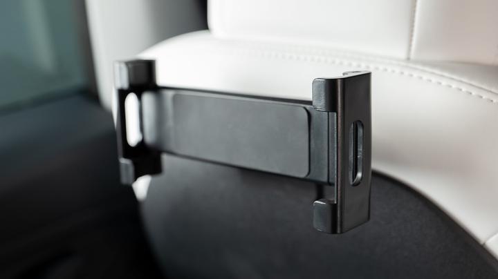 Immagine prodotto Made4EV Handy-/ Tablethalterung für die Rückseite der Vordersitze des Tesla Model 3/Y