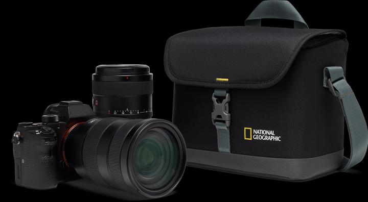 Image du produit National Geographic Kamera-Tasche Medium Schwarz (Sac à bandoulière pour appareil photo, 6.25 l)