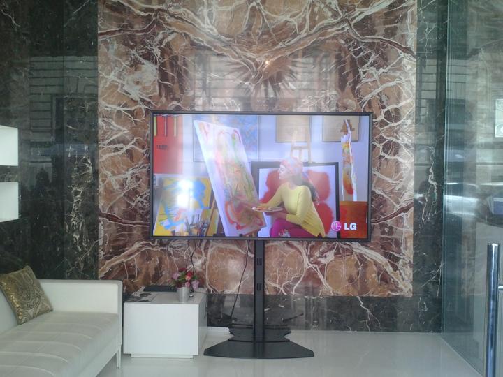Actual product image Chief PF1-U - Set-up for flat panel (extendable) (75", 90.70 kg)
