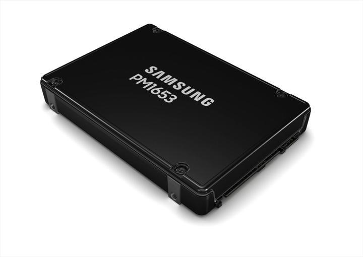 Actual product image Samsung PM1653 7.68 TB, 2.5" (7680 GB, 2.5")