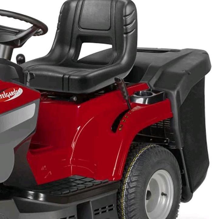 Actual product image CastelGarden XDC 140 lawn tractor mechanical transmission (Petrol)